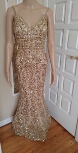 Sherri Hill Nude/Gold gown size 4 - 53136